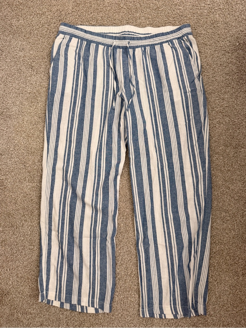 Women’s Old Navy Blue and White Striped Linen Pants